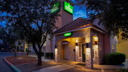 HomeTowne Studios Phoenix - Dunlap Ave
