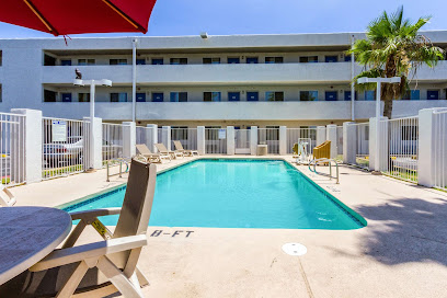 Motel 6 Tempe, AZ – Phoenix Airport – Priest Dr